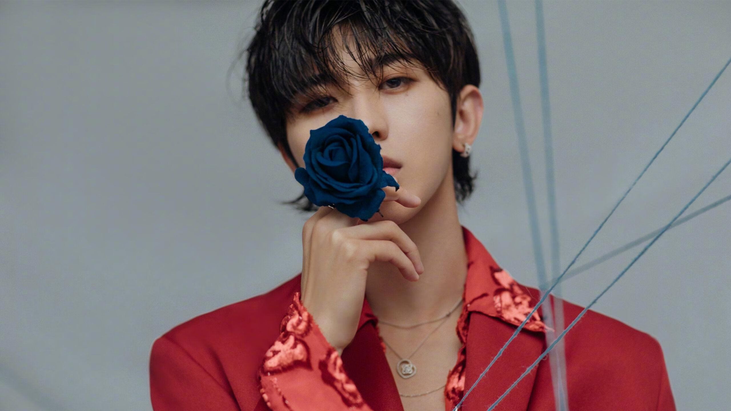 开云体育开云-2022年季后赛：库里在第三节一人投中五个三分，瞬间锁定胜局，库里本赛季投进了多少三分