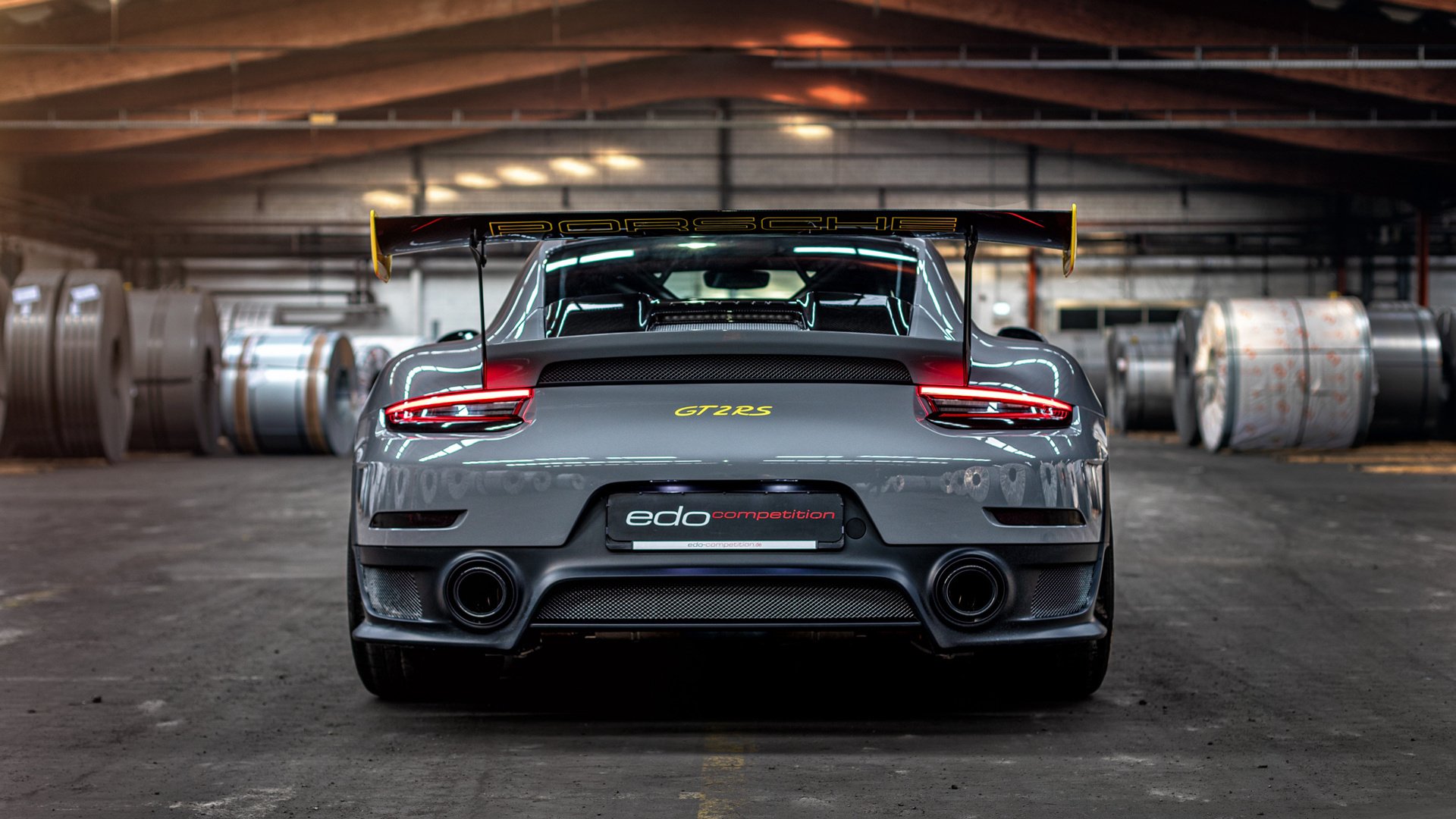 【比赛中的“出局”大揭秘】裁判如何做出公正判决？，裁判宣布比赛规则